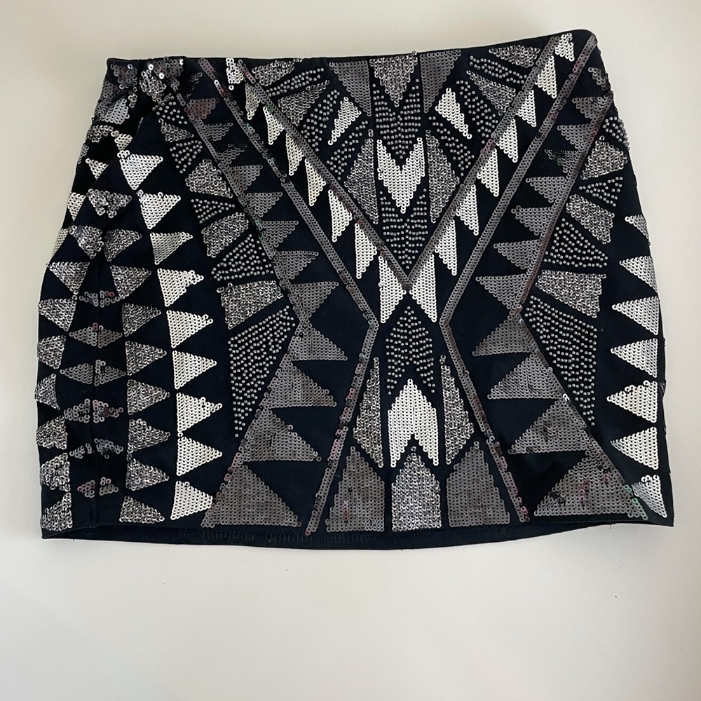 Express Women’s Small Mini Skirt blk sequence